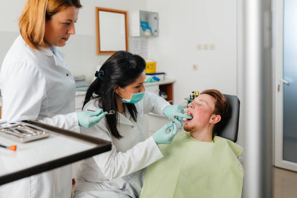 Best Emergency Tooth Extraction in New Cordell, OK